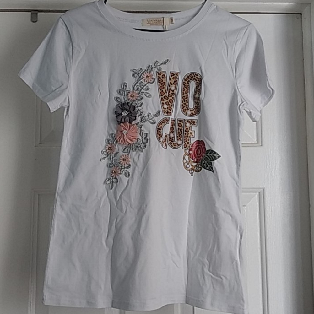 Vinizbena White blouse